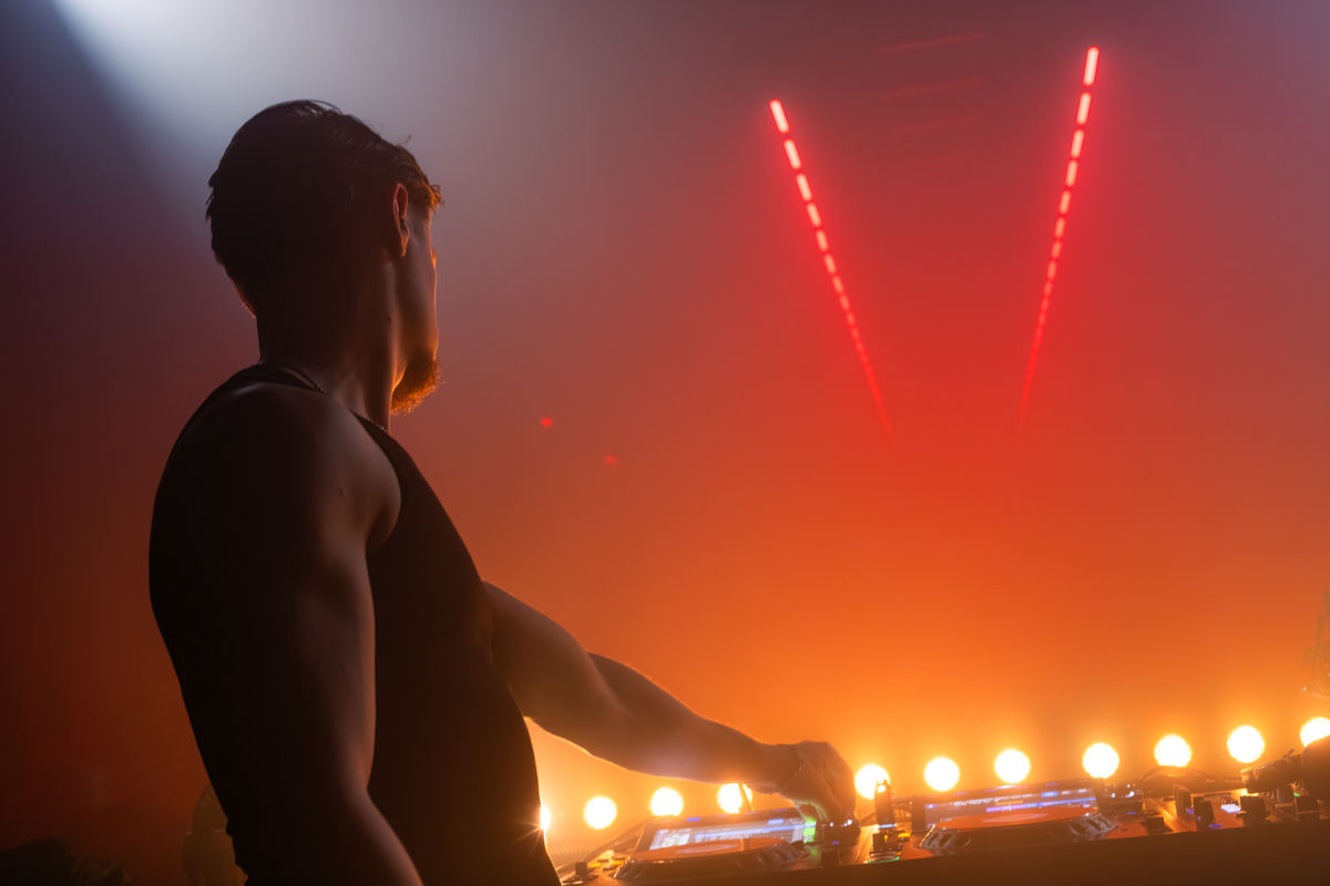 Loading... just a sec